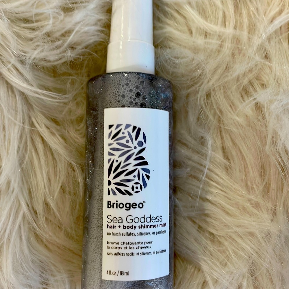Briogeo sea goddess hair and body shimmer mist
